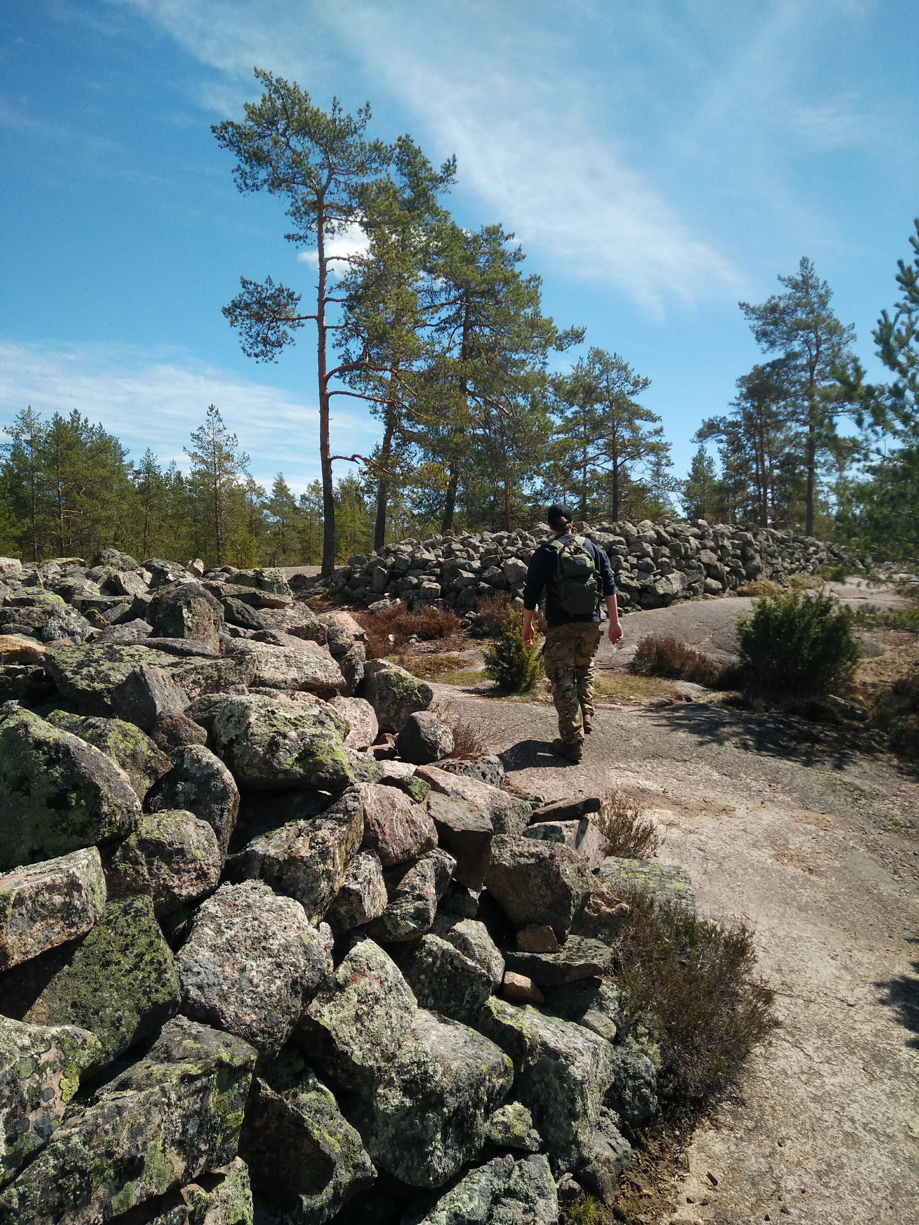 Sammallahdenmäki during the summer.