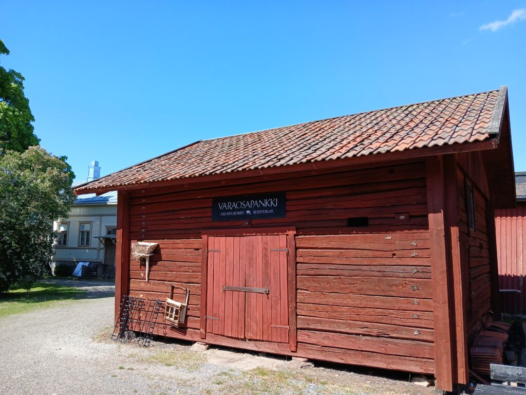 Spare parts bank in Tammela, Old Rauma.