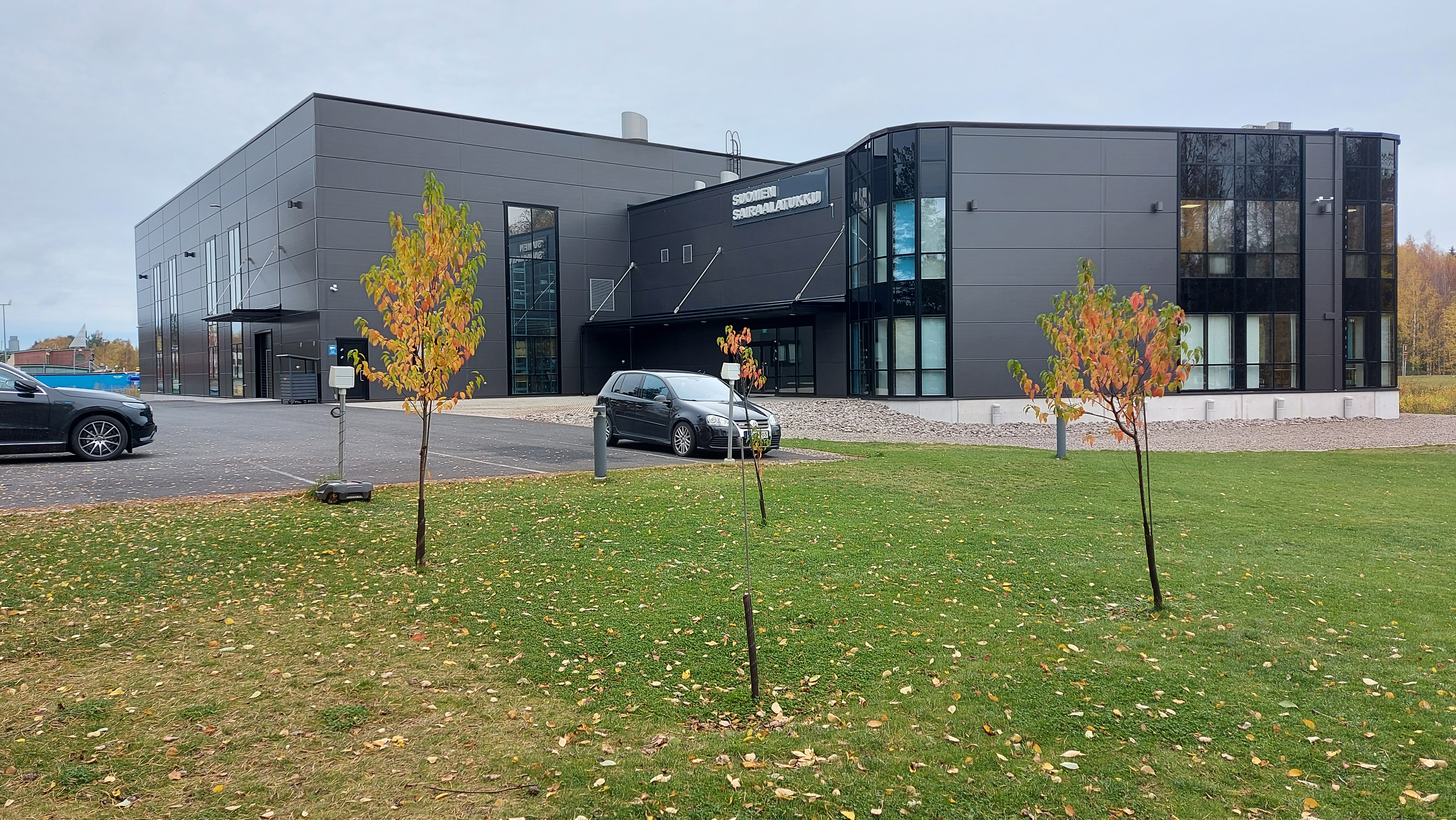 Suomen Sairaalatukku frontside of the office