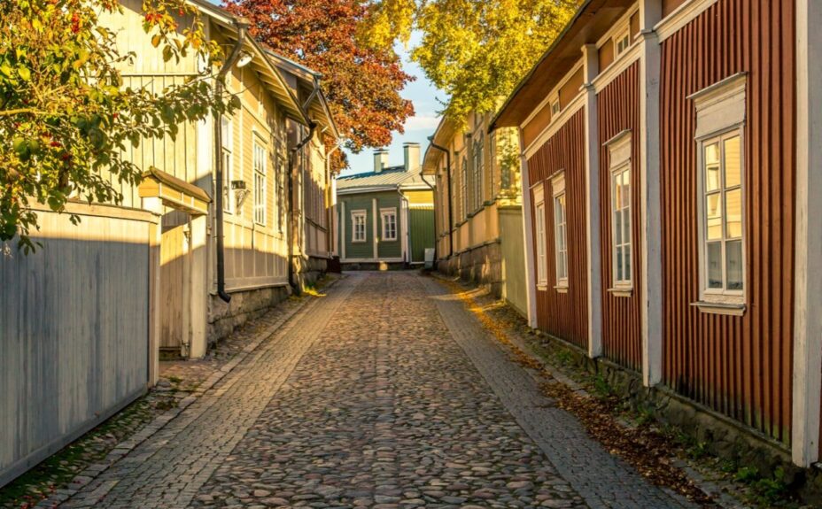 Vanhan Rauman katu syksyllä.