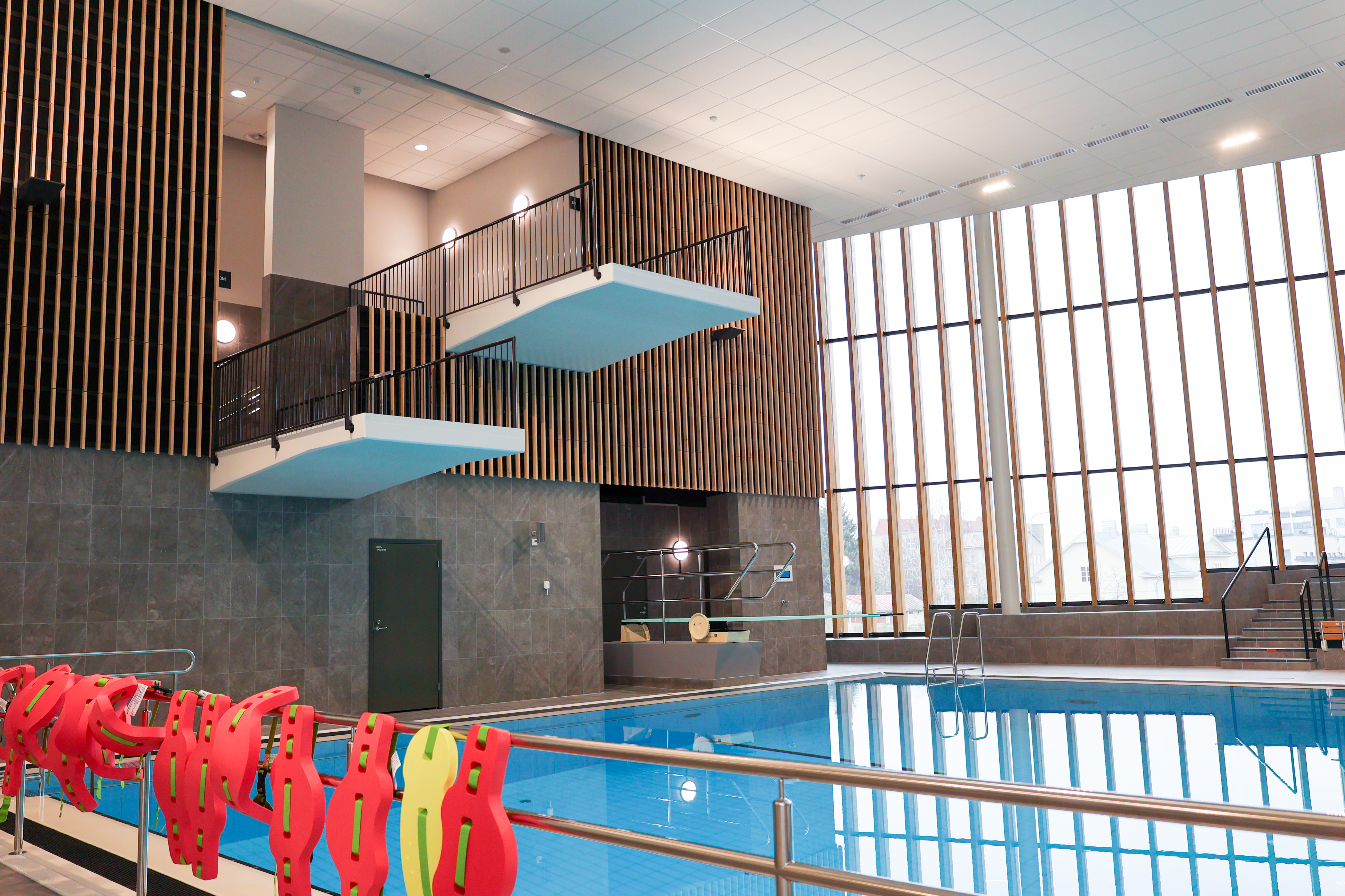 Jumping pool at Rauma's new swimming hall.