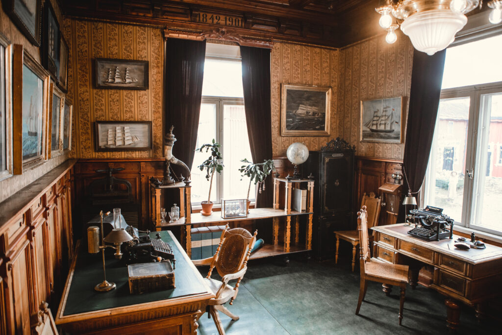 Marela homemuseum from the inside. Old furniture.