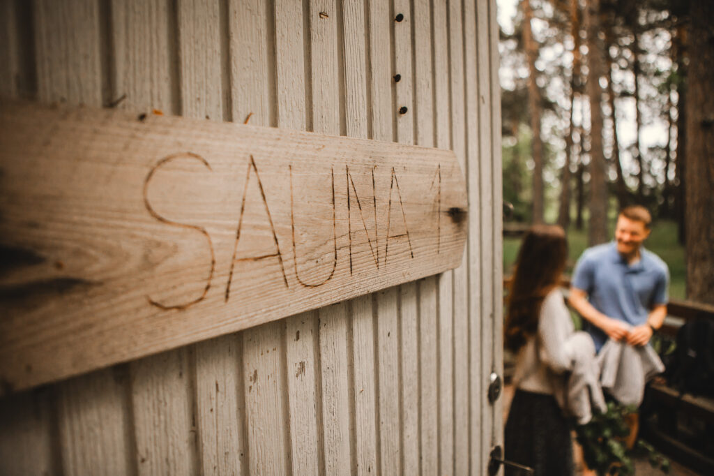 Sauna sign in Kuuskajaskari.